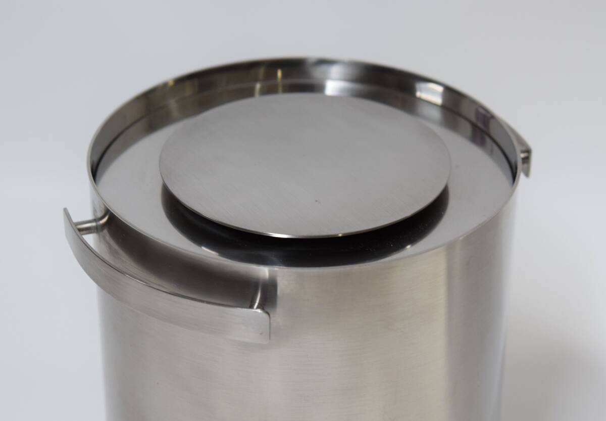 Bibian 比比昂 - □ STELTON ステルトン アルネ・ヤコブセン Bibian 比比昂 - □ STELTON ステルトン アルネ・ヤコブセン