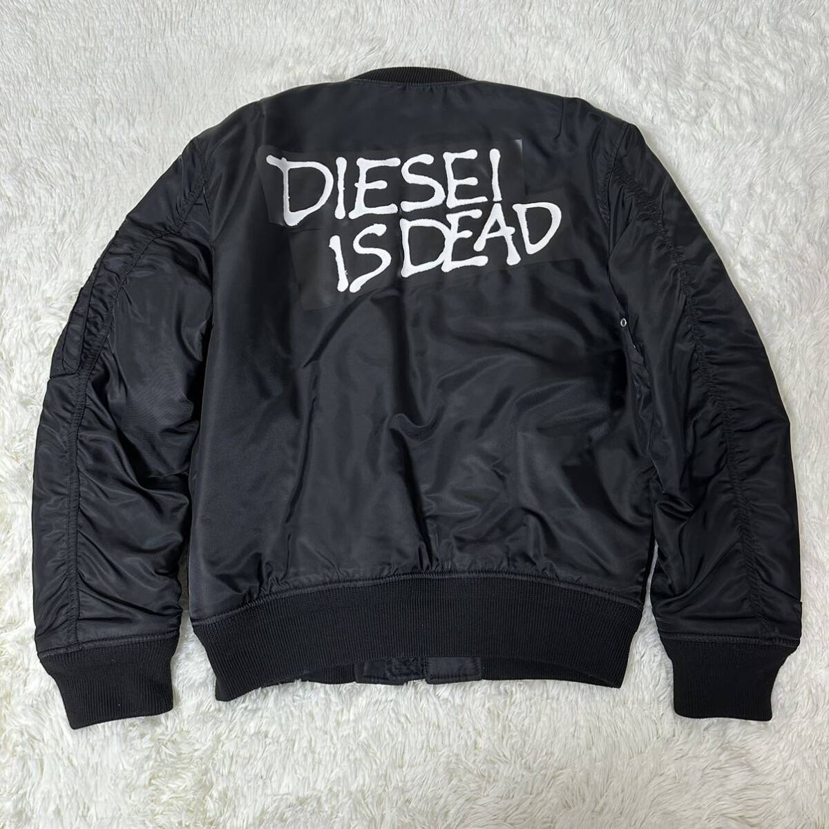 美品 DIESEL ディーゼル ボンバージャケット ma-1 フライトジャケット ブルゾン ワッペン サイズL~XL 現行 中綿 ビッグロゴ_画像7