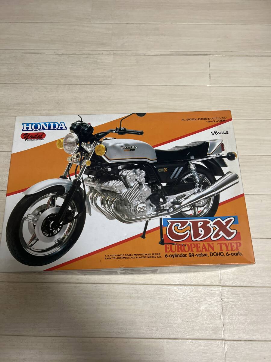 ヨーデル社製 1/8 ホンダ CBX 6気筒24バルブエンジン ヨーデル社製 1/8 ホンダ CBX 6気筒24バルブエンジン