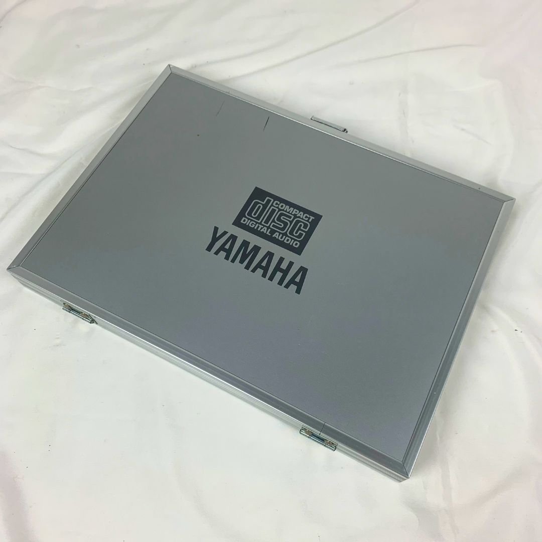 [R1048] 中古品 YAMAHA (ヤマハ) CDケース ハードケース_画像1