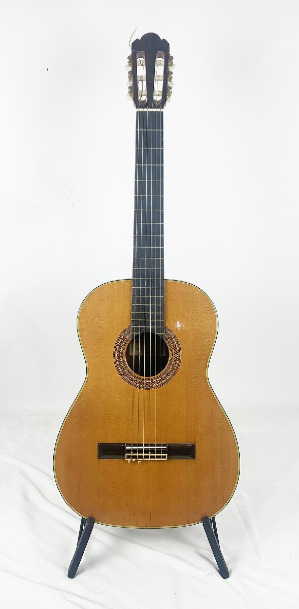 [R0849］中古現状品 ZEN-ON (全音) 530 ガットギター 阿部保夫 トップ単板の画像2