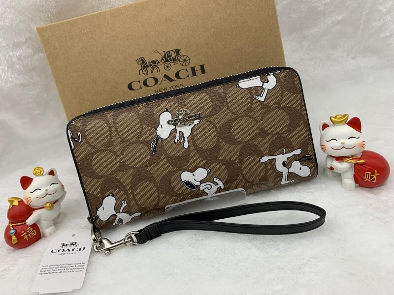 コーチ COACH 長財布 財布 PEANUTS スヌーピー コラボ プレゼント 贈り物 シグネチャー ロング ジップ 新品未使用 ファッション C4596 C295_画像2