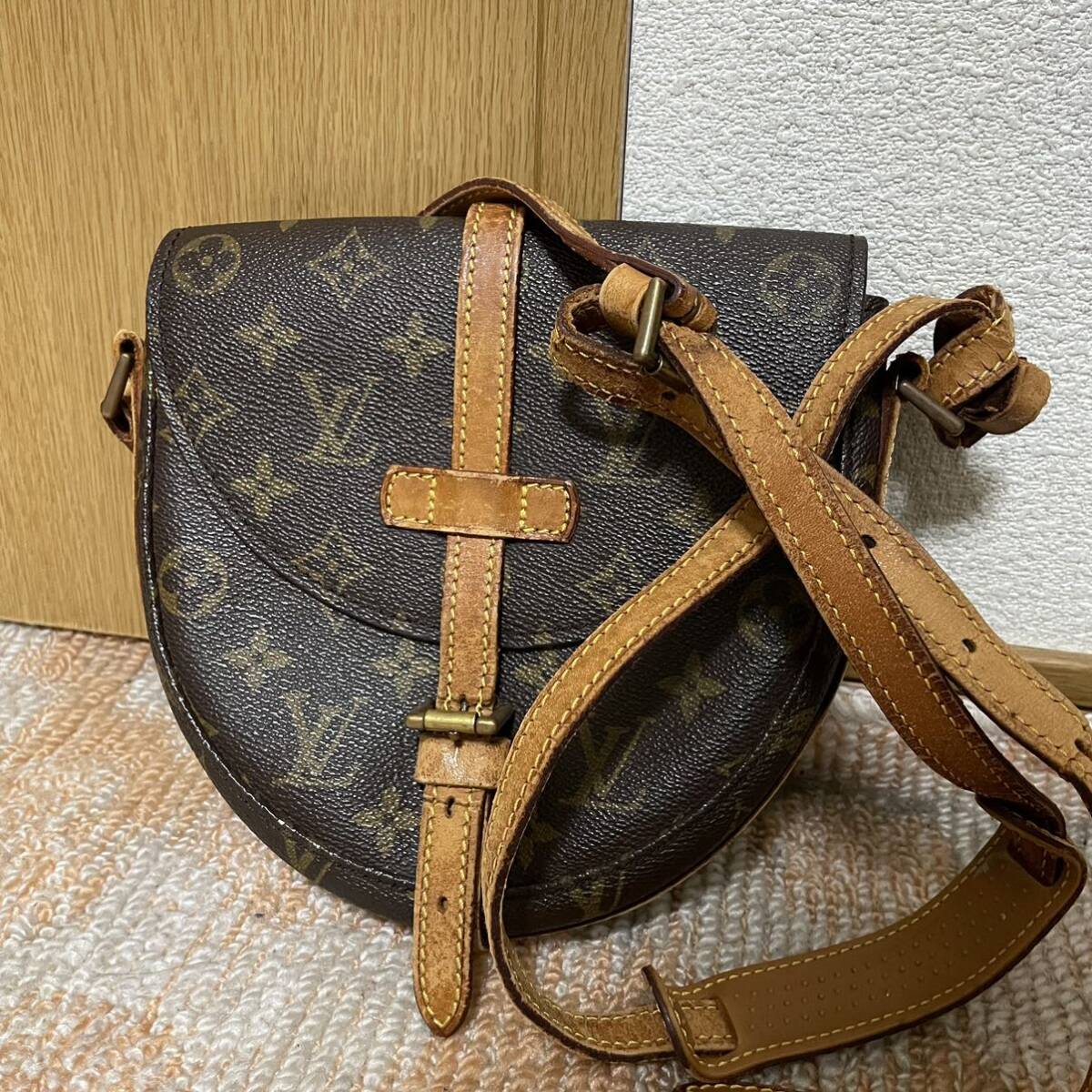 LOUIS VUITTON シャンティショルダーバッグ モノグラム レザー ブラウン M51232_画像1