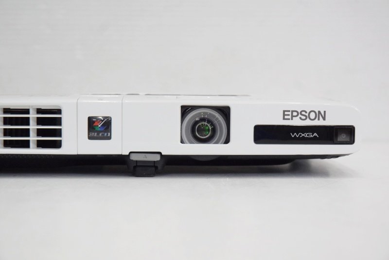 EPSON/エプソン 3000lm ビジネスプロジェクタ□EB-1776W ランプ使用444時間 中古 【訳あり品】の画像4