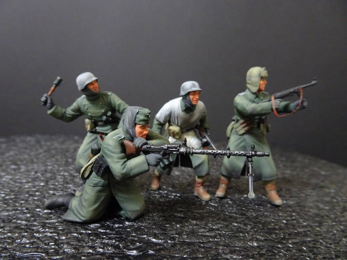 １/35 Dragon ドイツ第６軍スターリングラード1942〜43（完成品）_画像1