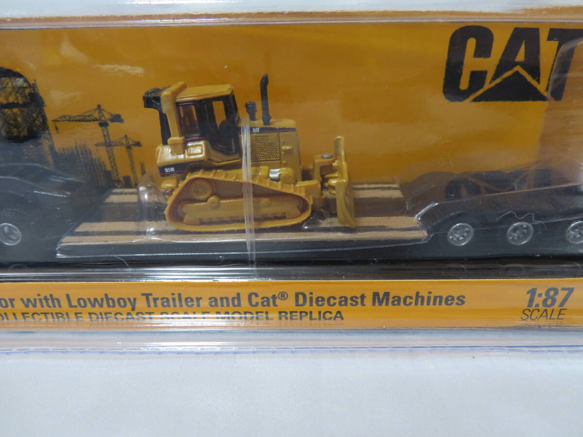 【新品】 1/87 ピータービルト モデル 579 ウルトラロフト　CAT D5M ブルドーザー積載 キャタピラー　DIECAST MASTERS _画像4