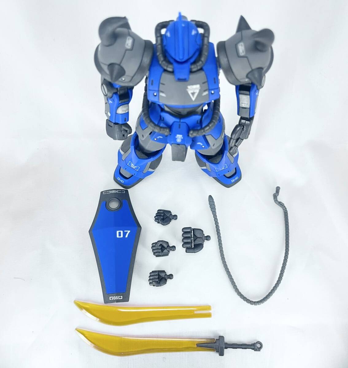 1/144　HGUC　MS-07B　グフ　改修塗装済み　ガンプラ　ガンダム　完成品　機動戦士ガンダム　追加詳細画像有_画像10