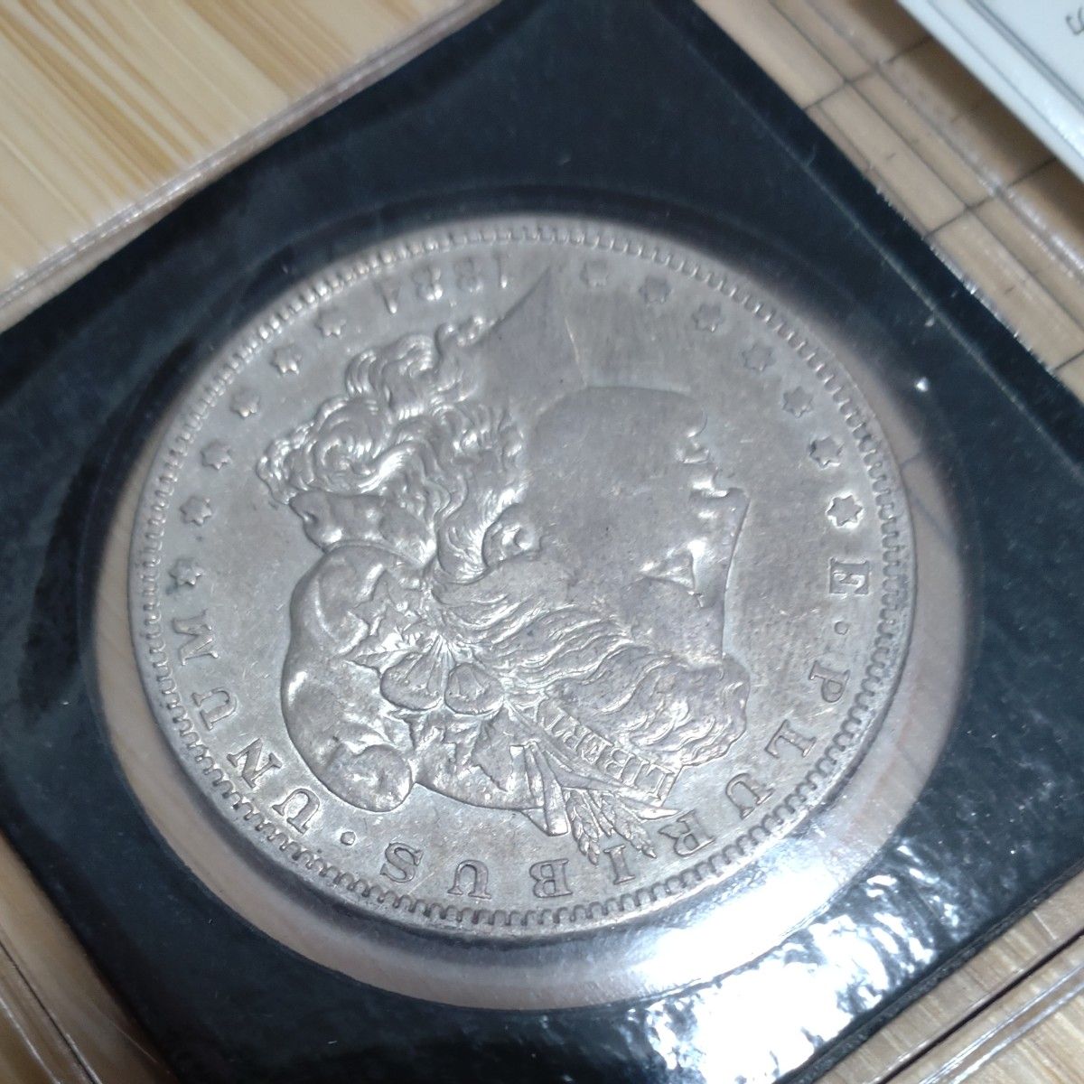 フランクリンミント社　モルガンダラー銀貨　1884