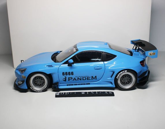 ▲超絶版！Metallic Blue！全開閉！DCM 1/18 Toyota トヨタ GT86 86 GT PANDEM パンデム Rocket Bunny 新品_画像6