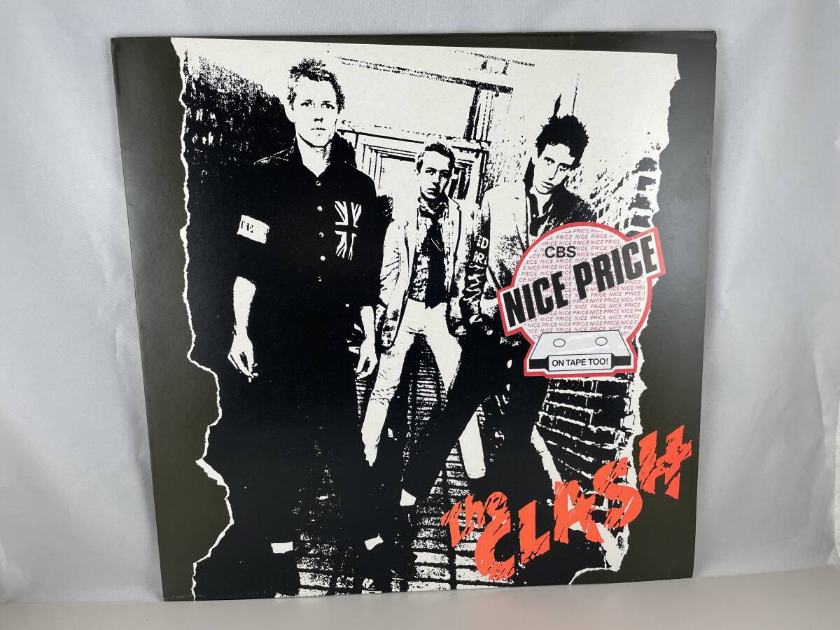 UK盤　LP　The CLASH　THE CLASH　　CBS32232_画像1