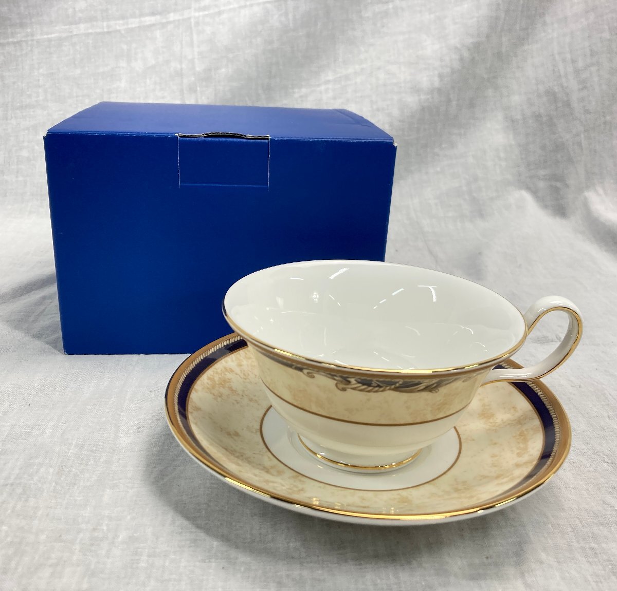 01▼【未使用/セット】WEDGWOOD ウェッジウッド コーヌコピア CORNUCOPIA ティー カップ＆ソーサー 箱付△670N9_画像1