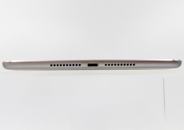 ◇【Apple アップル】iPad mini 4 Wi-Fi 128GB MK9N2J/A タブレット スペースグレイ_画像4