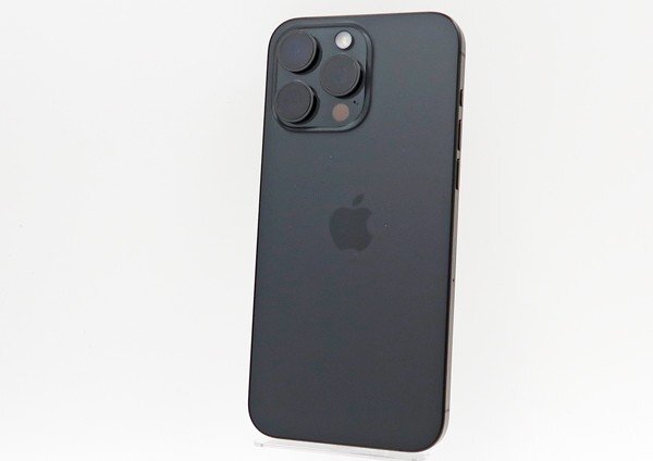 ◇美品【Apple】iPhone 15 Pro Max 1TB SIMフリー MU6Y3J/A スマートフォン ブラックチタニウム バッテリー最大容量90％以上の画像1
