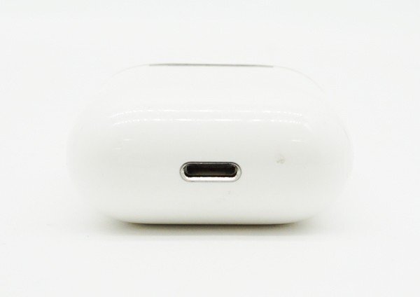 ◇【Apple アップル】AirPods with Charging Case MV7N2J/A イヤホン ホワイト_画像6