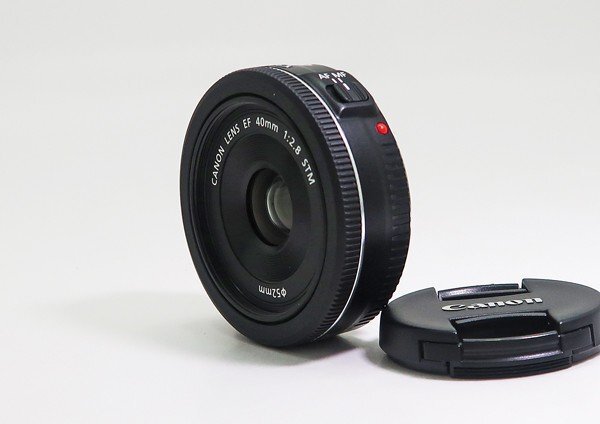 ◇【Canon キヤノン】EF 40mm F2.8 STM 一眼カメラ用レンズ_画像1