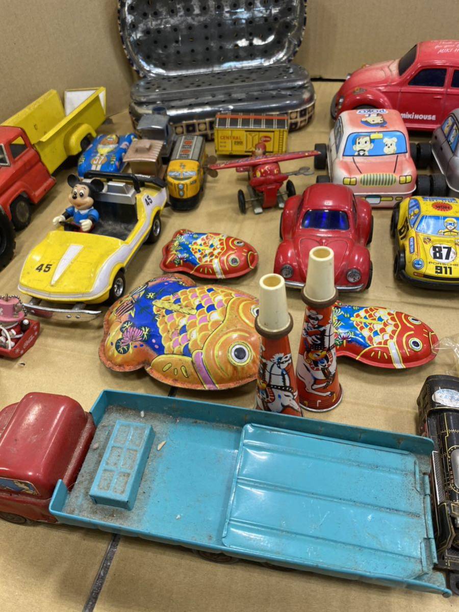 R2/【中古品】不二家 ブリキ Jimmy toys Disney 車 まとめ 缶 昭和 レトロ おもちゃ 玩具 ミキハウス 当時もの_画像5