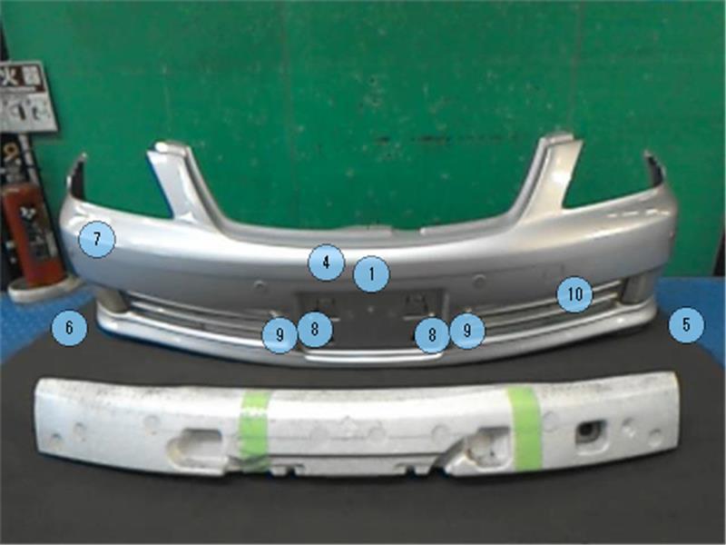 トヨタ 純正 クラウン 《 GRS182 》 フロントバンパー P91600-22027798　_画像1