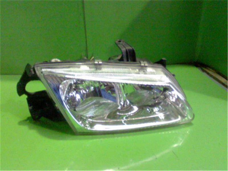  Nissan original Bluebird Sylphy { QNG10 } right head light 26010-BM825 P10800-24001099