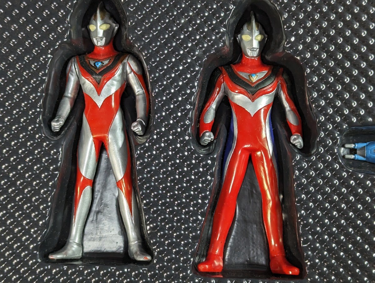 バンダイ ウルトラマンガイア ヒーロー&マシン 地球防衛宣言Ⅱ フィギュア_画像4