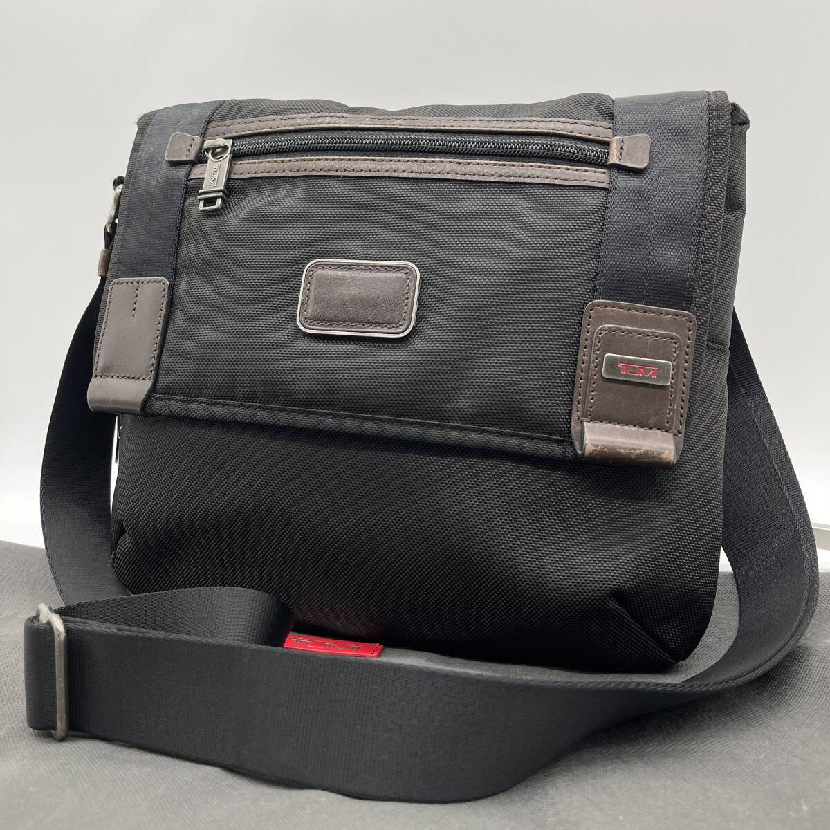 TUMI トゥミ ショルダーバッグ 22371HKH メンズ ビジネスバッグ ALPHA BRAVO Beale Mini Messenger メッセンジャー フラップ_画像1