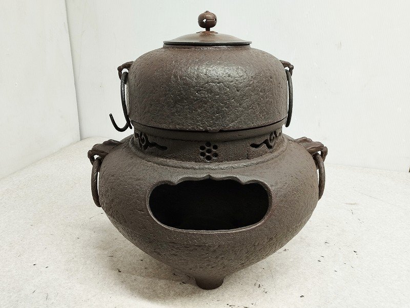 茶道具 茶道 茶釜 鉄釜 風炉釜 鉄製 鉄器 中古_画像1