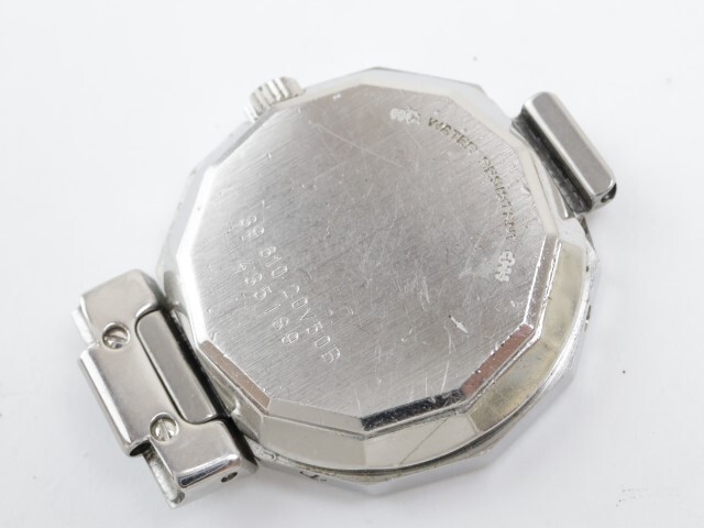 2403-619 コルム クオーツ腕時計 アドミラルズカップ 本体のみ 日付の画像5