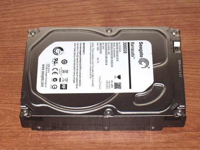★ 3TB ★ Seagate Barracuda【 ST3000DM001 】FW:CC47 良品 ★848