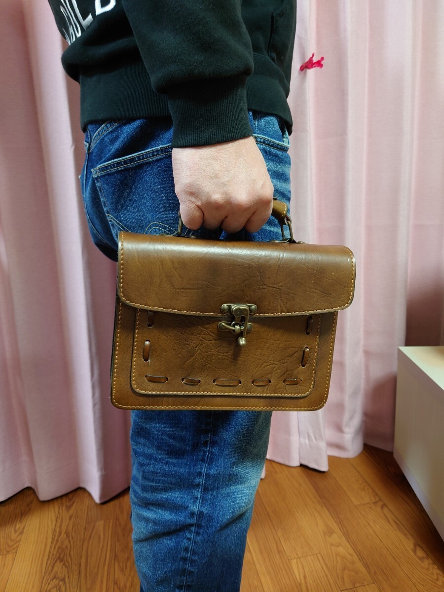  real leather made handbag bag secondhand goods leather men's bag man and woman use one shoulder bag handbag tea color Vintage Korea made second bag 