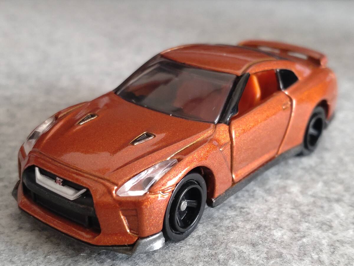 【中古・美品】トミカ No23 日産 GT-R（初回＆通常）の画像6