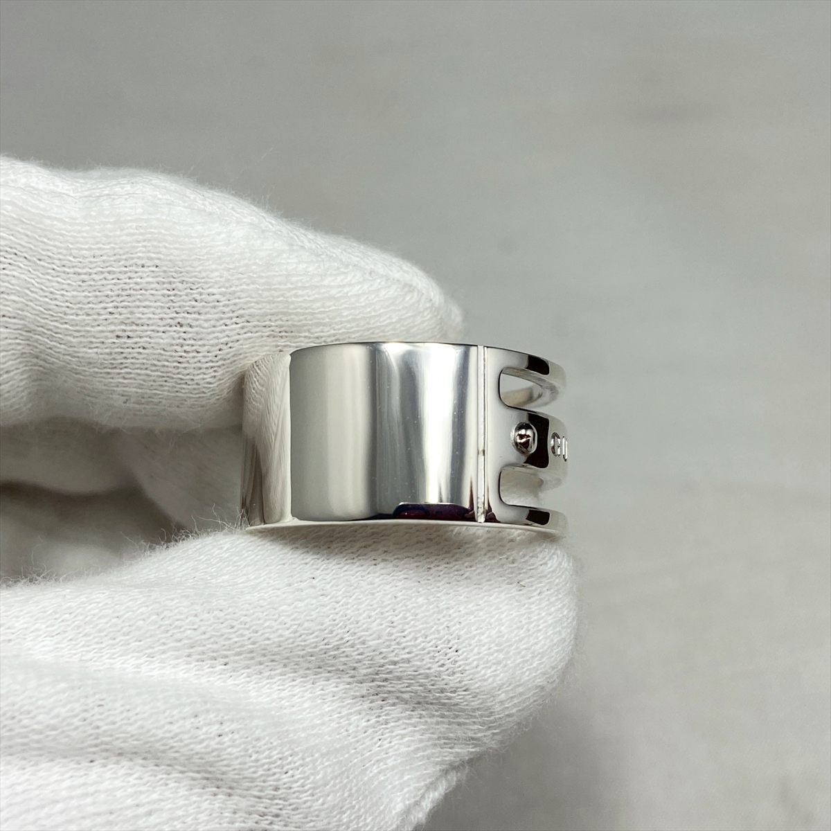 新品仕上 希少 グッチ GUCCI Gロゴ ボルト リング 指輪 シルバー 新品仕上 希少 グッチ GUCCI Gロゴ ボルト リング 指輪 シルバー