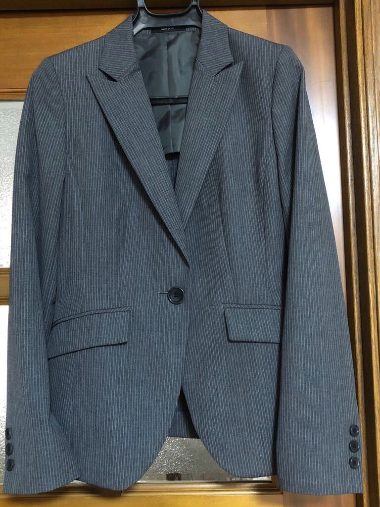 【used】スーツ（ジャケット/スカート）グレー系 季節的に長く着られます。_ジャケット正面