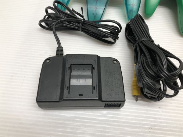 N41-240329-34 Nintendo 64 ゴールド コントローラー4個セット 【中古品】の画像5