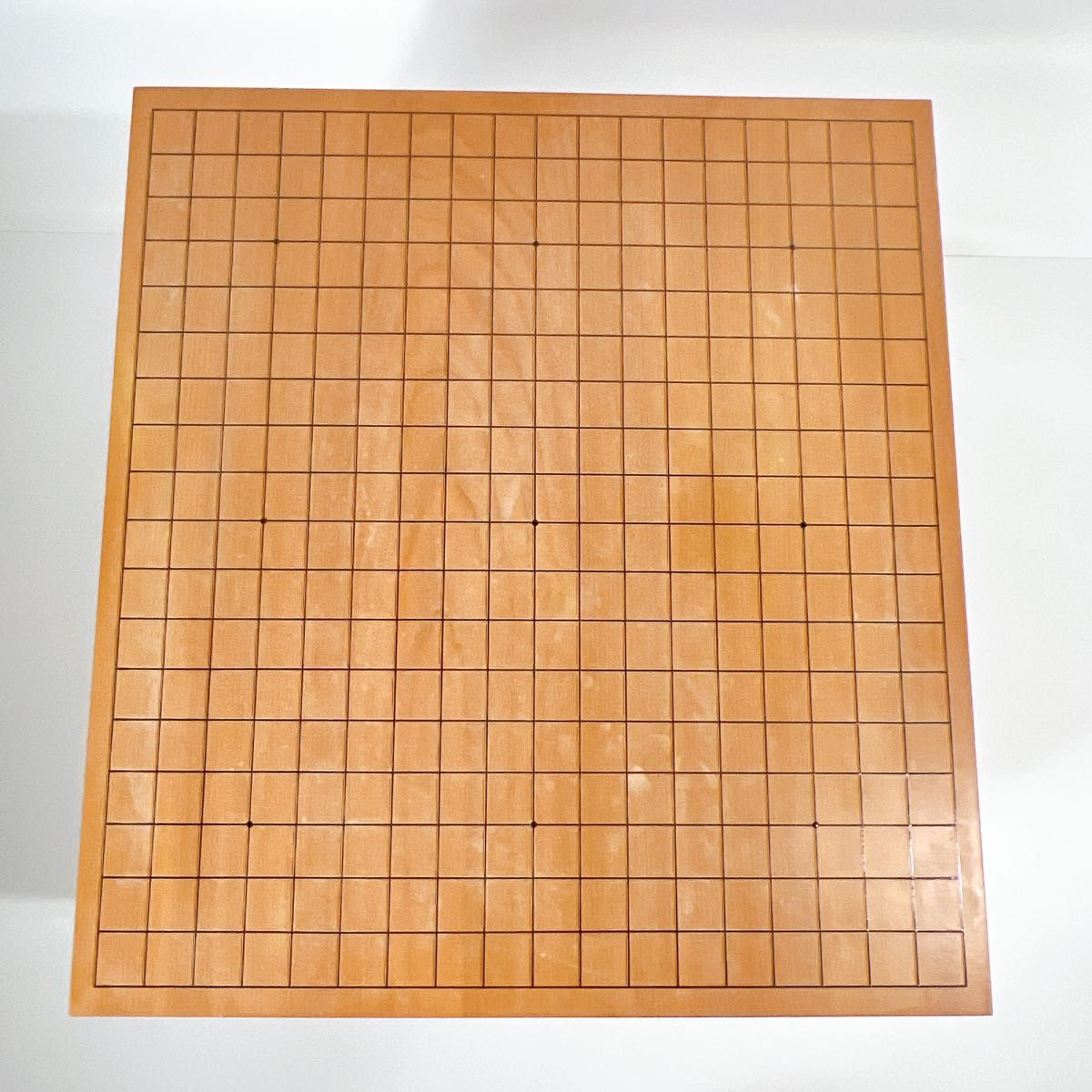 囲碁 足付碁盤】貴重 綺麗 極厚 5寸7分 本榧 桐箱 へそ有り 板目 囲碁 足付碁盤】貴重 綺麗 極厚 5寸7分 本榧 桐箱 へそ有り 板目