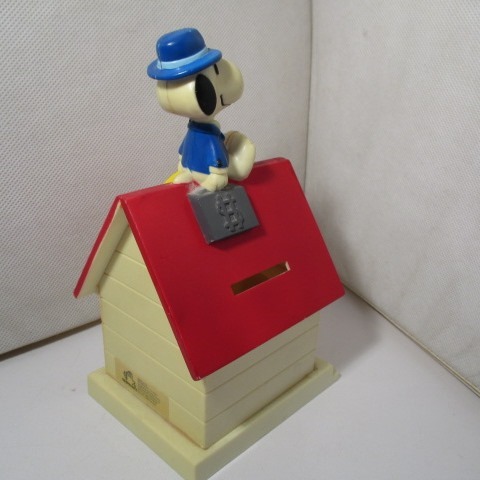  Vintage Snoopy JOE BANKER savings box kl518