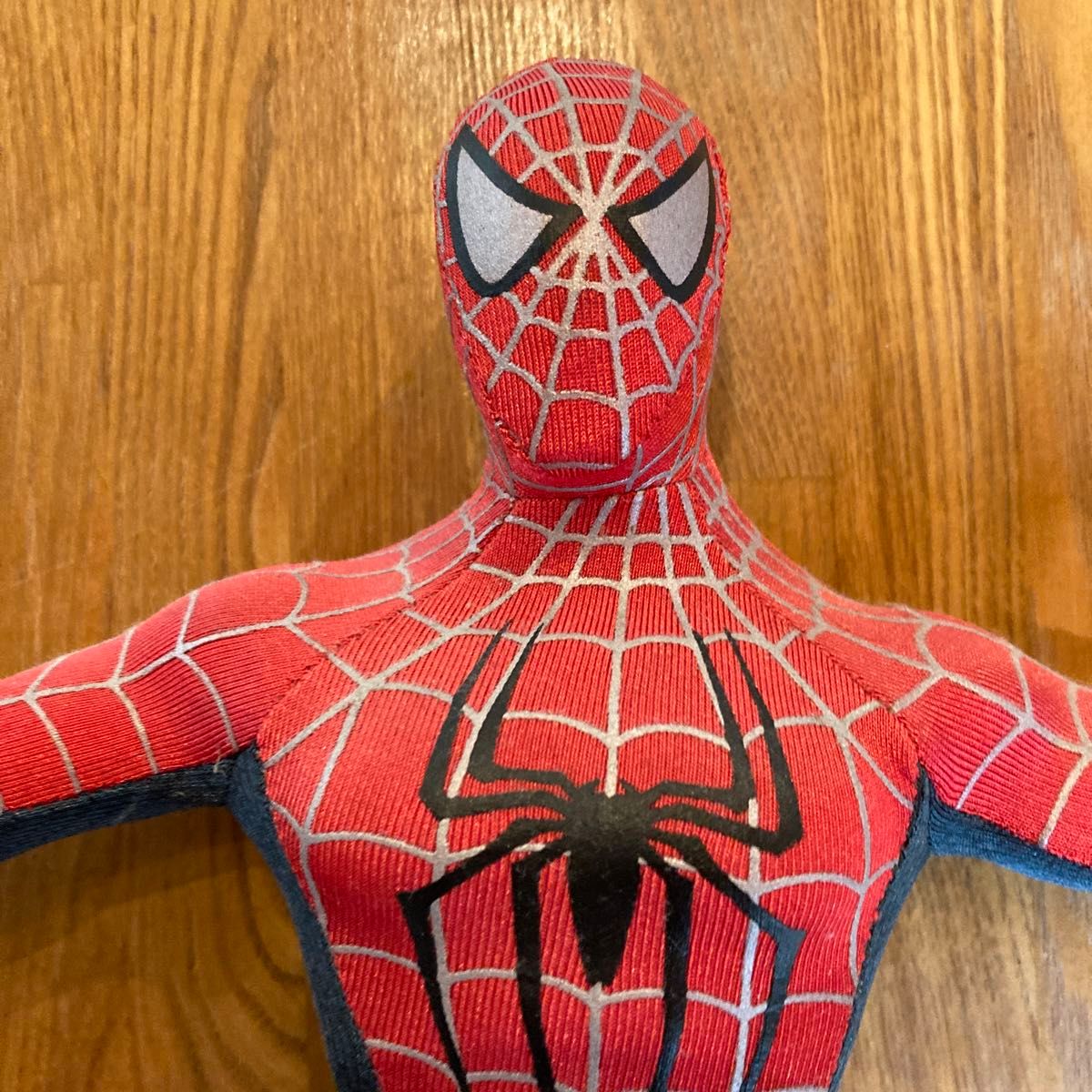 スパイダーマン人形　縦35センチ　横両手広げて39センチ