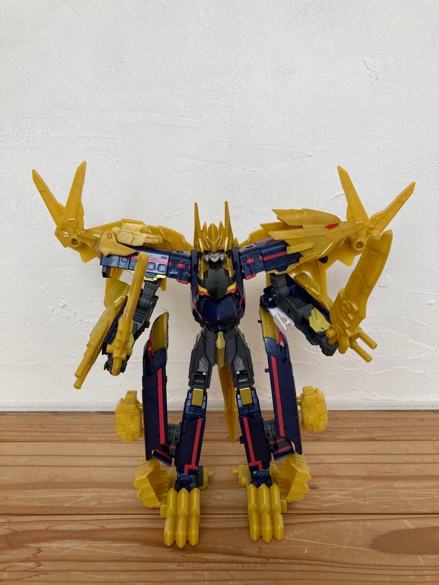 プラレール 新幹線変形ロボ シンカリオンDXS08 ブラックシン プラレール 新幹線変形ロボ シンカリオンDXS08 ブラックシン