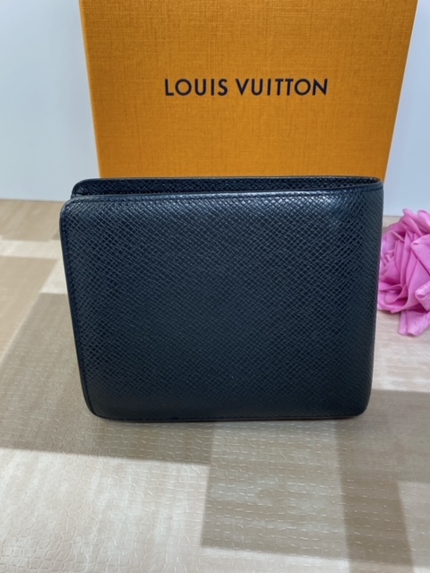 LOUIS VUITTON/ルイヴィトン タイガ 三つ折り財布 ブラック　送料無料　匿名発送_画像3