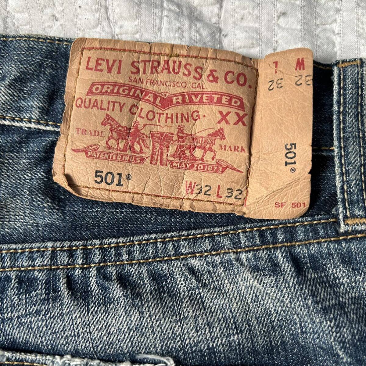 ★Levi's リーバイス 501 /デニム ジーンズ W32 L32　股下約80㎝★_画像6