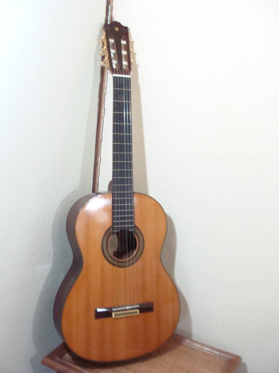 ジャンク品　YAMAHA ヤマハ C-250 クラシックギター_画像1