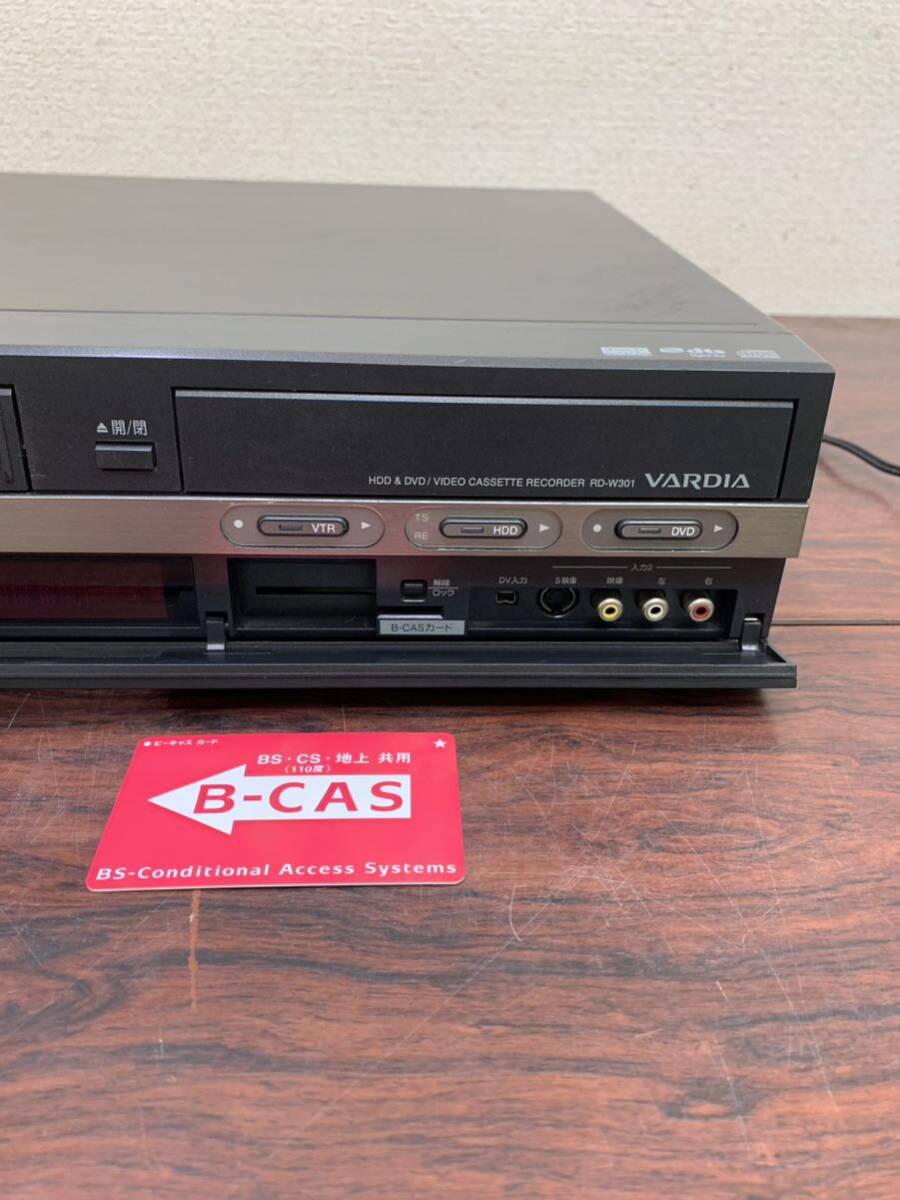 389 東芝 TOSHIBA VHS レコーダー HDD DVD RD-W301 通電済の画像2