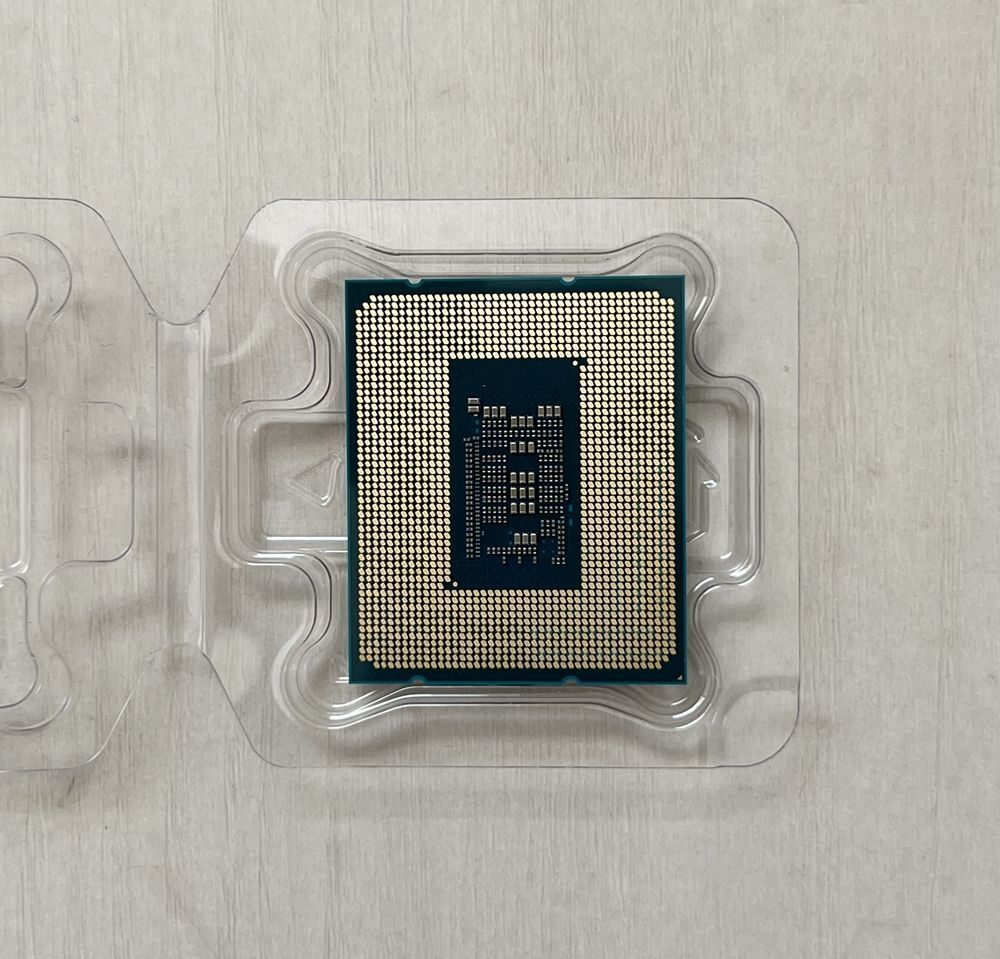 ★Intel 第12世代 Core i3-12100 3.30～4.30GHz 4コア 8スレッド LGA1700 動作確認済み★_画像2