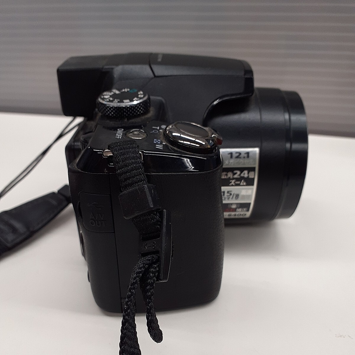 Nikon COOLPIX P90 コンパクトデジタルカメラ ニコン クールピクス バッテリー充電切れ動作未確認ジャンク品　ま_画像4