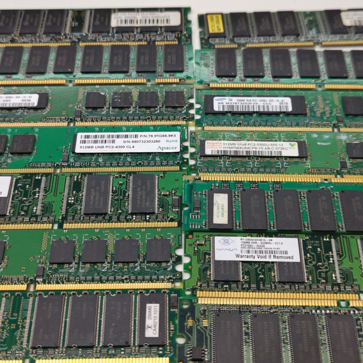 【ジャンク品】まとめて　256MB 512MB SD 128 PC133 CL3　VIT hunix nanya samsung PC2700U-25331-A1 Apacer 等　ま_画像9