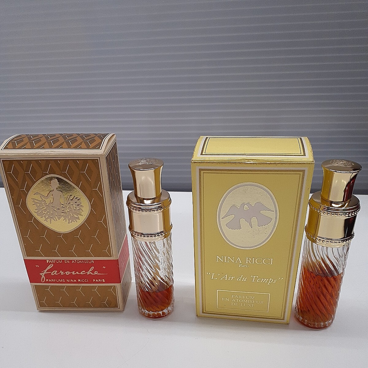 NINA RICCI ニナリッチ 香水2点まとめて L'Air du Temps レールデュタン 7cc /Farouche ファルーシュ 17g 箱付き　み_画像1