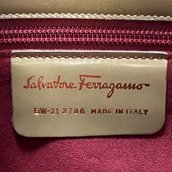 サルバトーレフェラガモ SalvatoreFerragamo トートバッグ ガンチーニ レザー グレーベージュ ステッチ バッグ_画像8