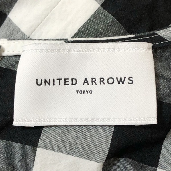 ユナイテッドアローズ UNITED ARROWS サイズ36 S - 白×黒 レディース Vネック/ノースリーブ/ロング/チェック柄 ワンピース_画像3