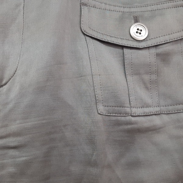 バーバリーロンドン Burberry LONDON パンツ サイズ44 XL - グレー レディース クロップド(半端丈) ボトムスの画像6