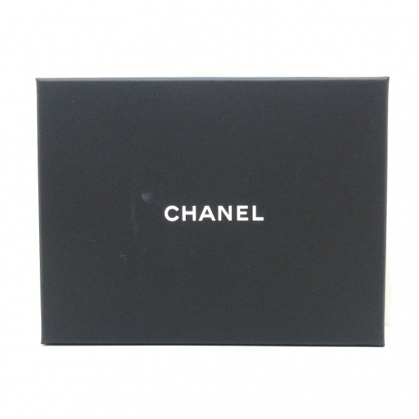 シャネル CHANEL 携帯電話ケース/スマホカバー A92304 - エナメル（レザー） ゴールド 19番台 美品 財布の画像9