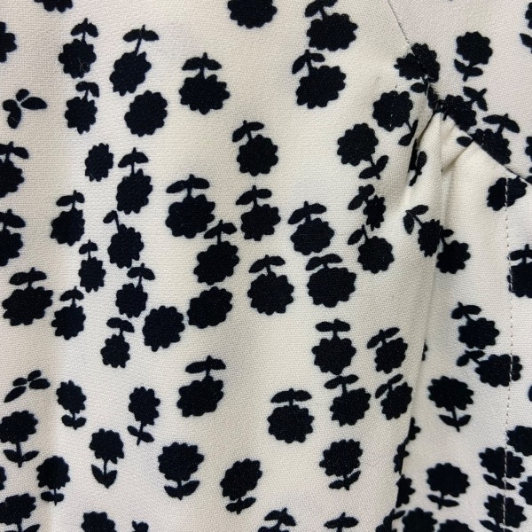 ヌメロ ヴェントゥーノ N゜21 ロングスカート サイズ38 M - 白×黒 レディース 花柄 ボトムス_画像6