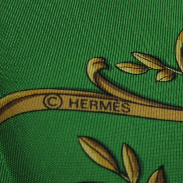 エルメス HERMES カレ90 アイボリー×グリーン×マルチ LA PROMENADE DE LONGCHAMPS スカーフ_画像2